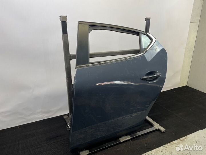 Дверь Mazda 3 BP задняя левая