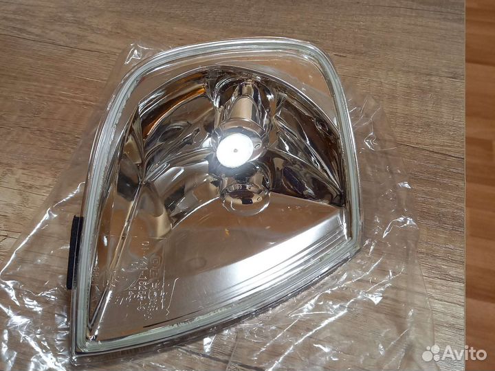 Указатель поворота левый