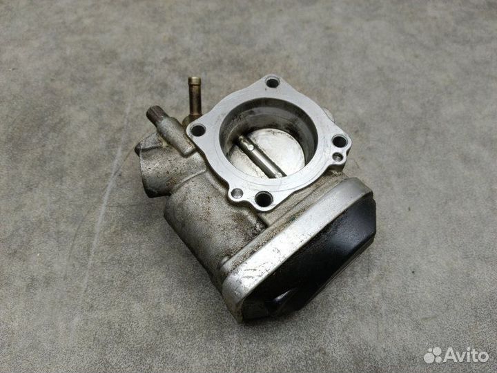 Дроссельная заслонка Volkswagen Golf 6 1.6 BSE AT