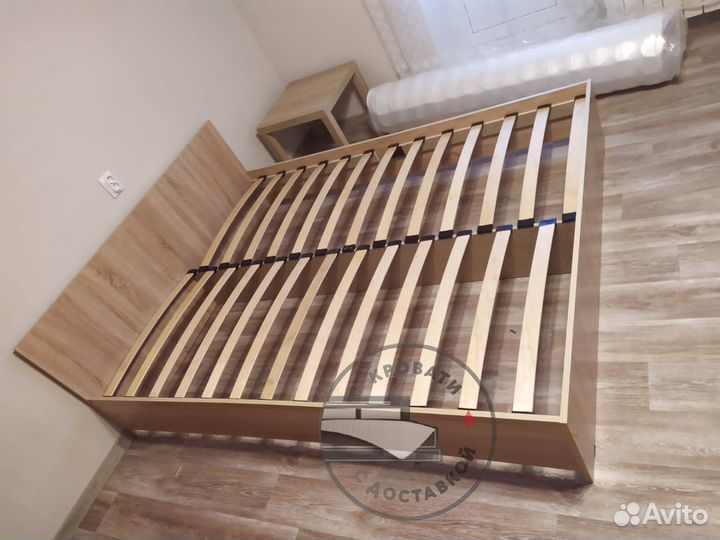 Кровать двуспальная