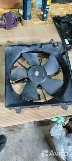 Диффузор радиатора левый Honda Civic 5D 4D