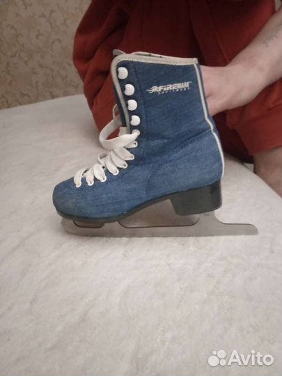 Коньки фигурные