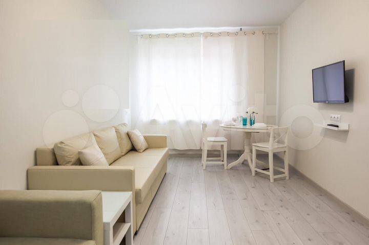 2-к. квартира, 51 м², 1/9 эт.