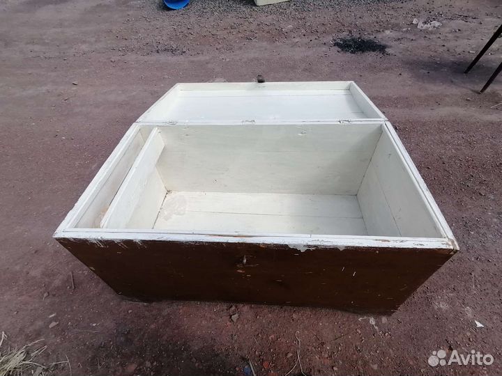 Сундук деревянный старинный