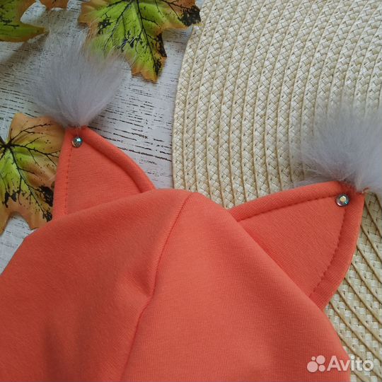 Шапка на флисе с ушками