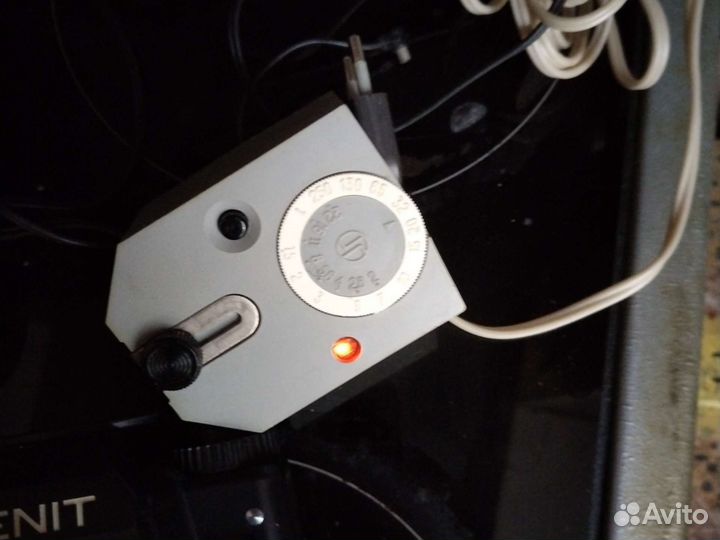 Пленочный фотоаппарат зенит 122