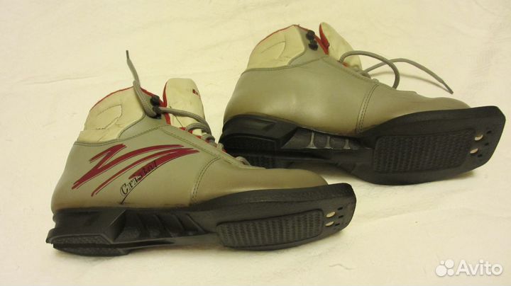 Лыжные ботинки Botas размер 36