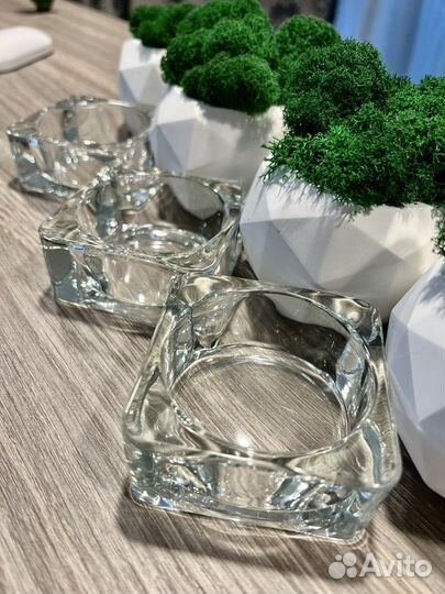 Кашпо с мхом и подсвечники IKEA