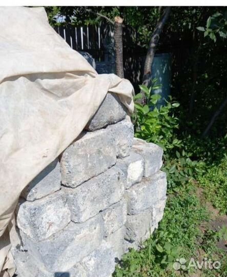 Блоки (шлакоблоки) б/у в дар