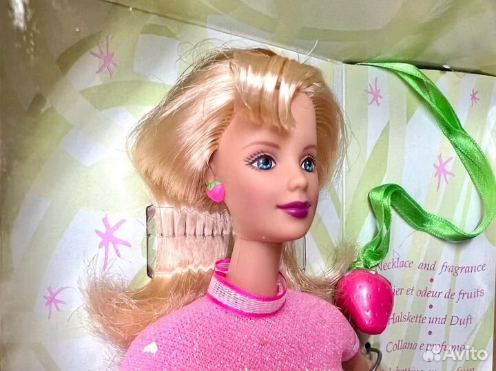 Barbie 1998 Fruit Fantasy Strawberry