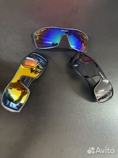 Солнцезащитные очки мужские oakley