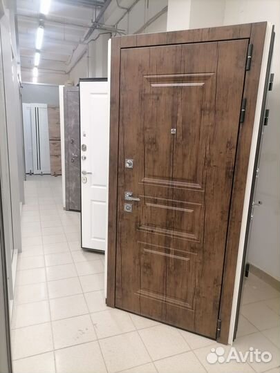 Двери входные в квартиру