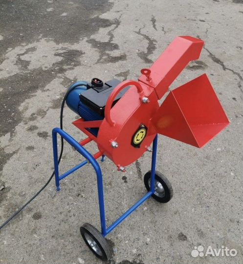 Измельчитель веток аренда