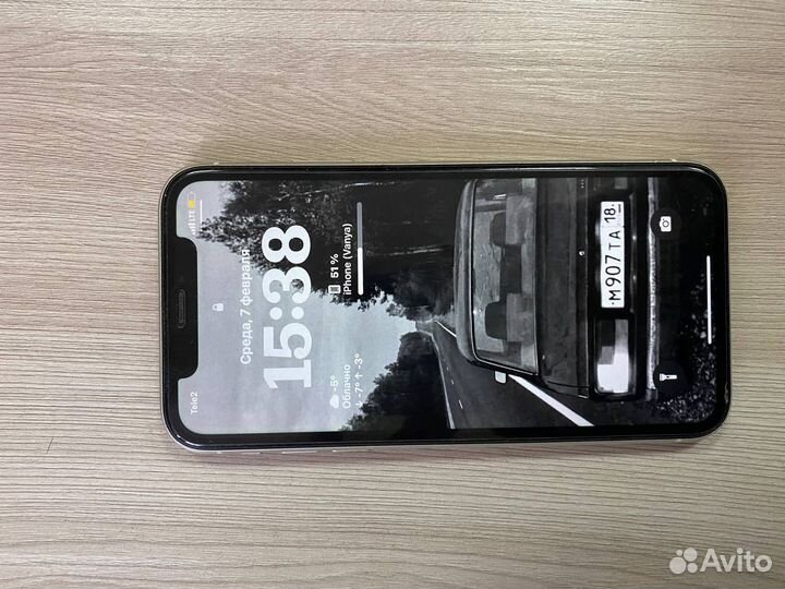 iPhone 11, 64 ГБ