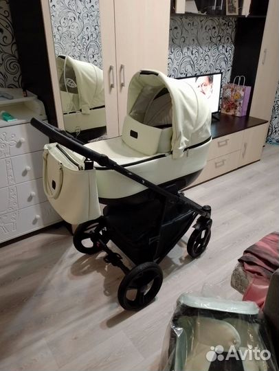 Коляска camarelo 2 в 1