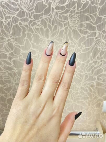 Мастер маникюра