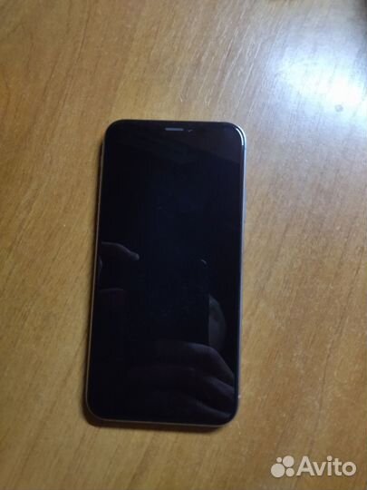 iPhone Xs, 64 ГБ