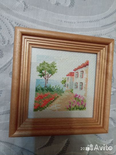 Картина вышитая крестом
