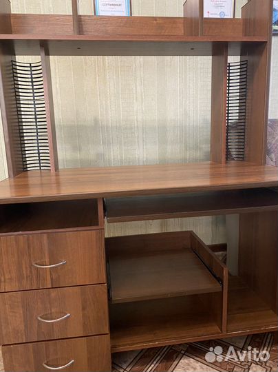 Компьютерный стол бу