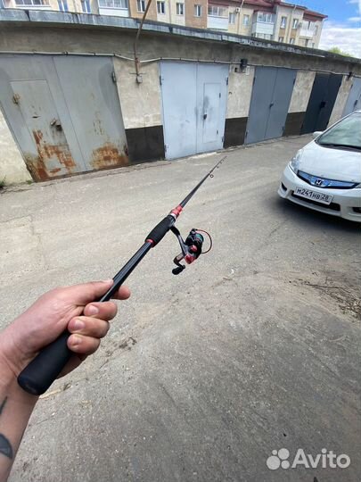 Продам удочки, катушки