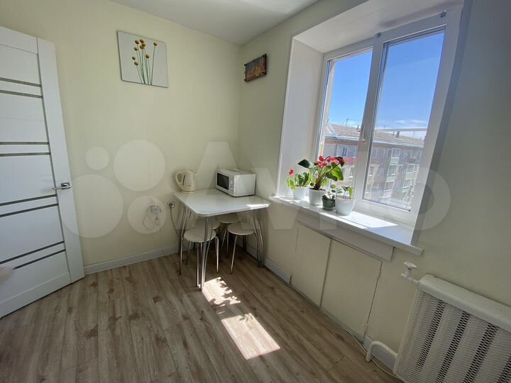 2-к. квартира, 52 м², 5/5 эт.