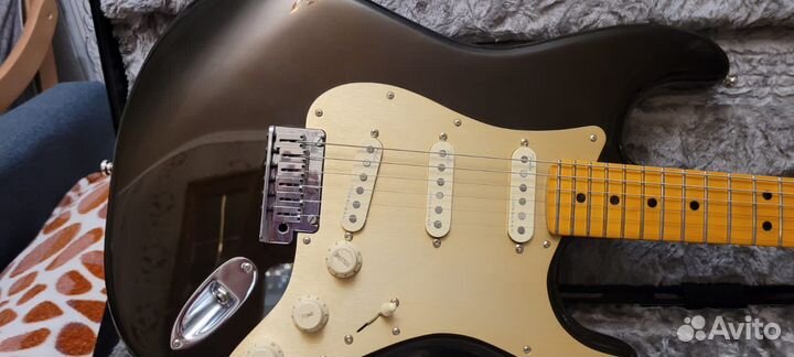 Fender American Ultra Stratocaster Texas Tea