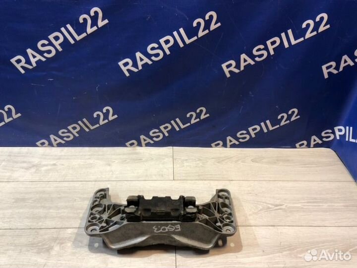 Балка коробки передач Bmw 530I E60 N52B30 05/2006