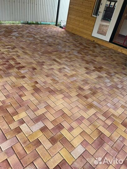 Укладка тротуарной плитки