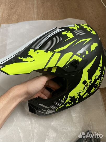 Мото шлем кросс и эндуро