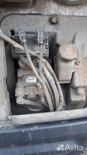 Кран главный тормозной Мерседес Атего 1223