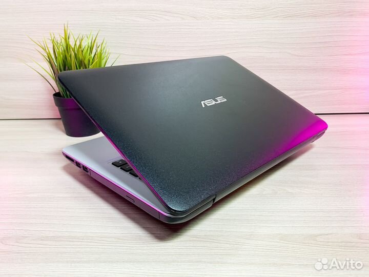 Ноутбук Asus Core i5/GeForce 820M/6Gb/SSD