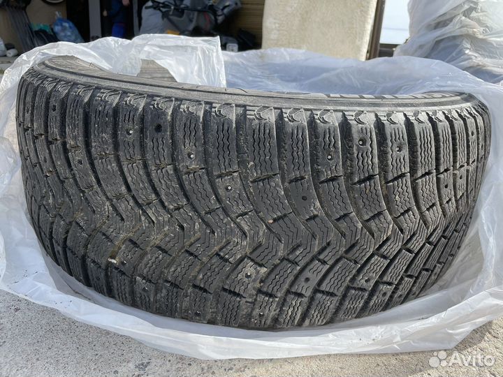 Michelin X-Ice Snow R16