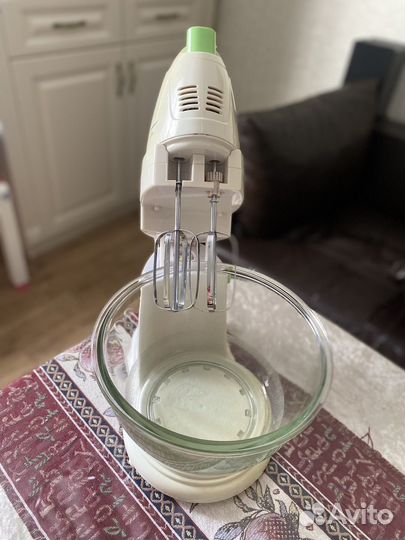 Миксер 500w Magnit (чаша с вращением)