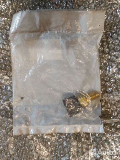 Новые запчасти на вольво 960