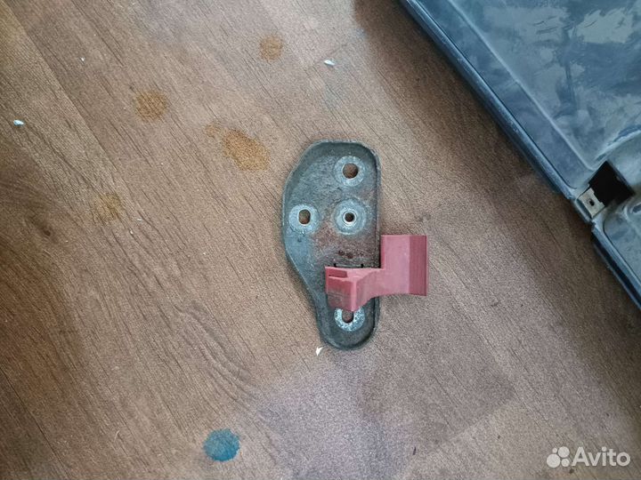 Петли капота Ивеко Дейли