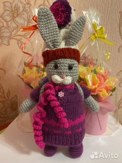 Вязаный заяц