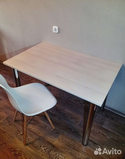 Стол кухонный Новый 110х70 см