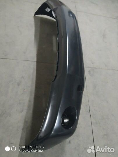 Бампер Тойота Хайлендер 03-07 г.в