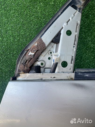 Дверь водительсска митсубиси паджеро 2