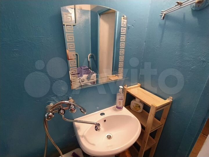 2-к. квартира, 60 м², 2/5 эт.