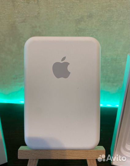 Mаgsаfе battery pack 3000 mАh