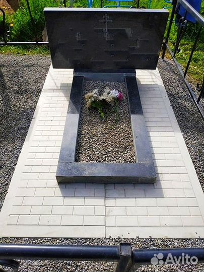 Установка памятников