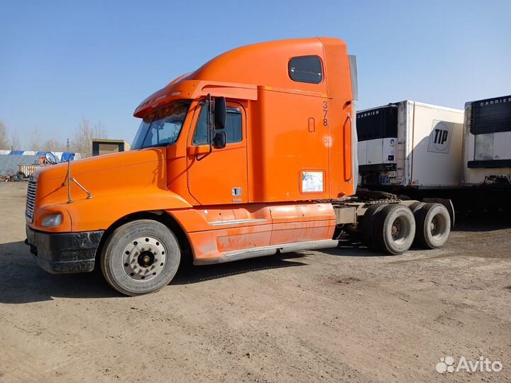 Freightliner Century, 2002