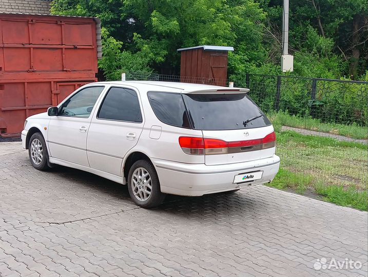 Toyota Vista Ardeo 2.0 AT, 1998, 275 000 км