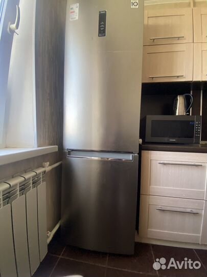 Холодильник lg