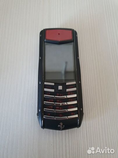 Vertu Ascent Ti Ferrari Nero