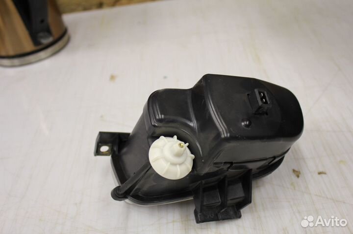 Противотуманная фара VW T4(до 2003 г.в.-рестайл)