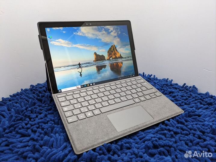 Ноутбук 2 в 1 Microsoft Surface 4 Pro i5 8Gb 256Gb