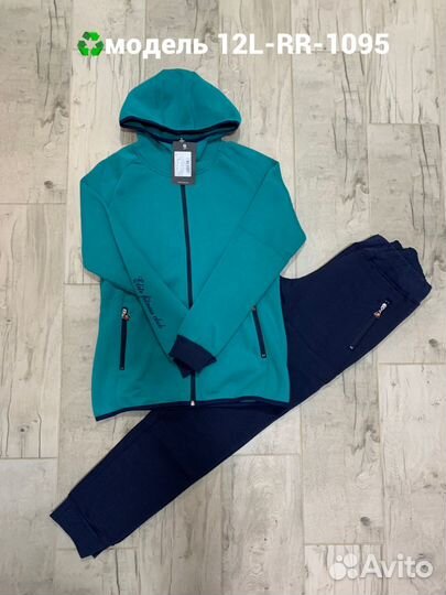 Костюм зимний женский сортивный