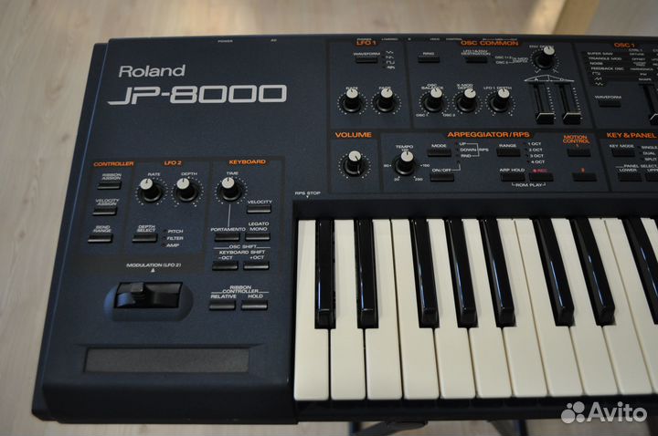 Roland JP-8000